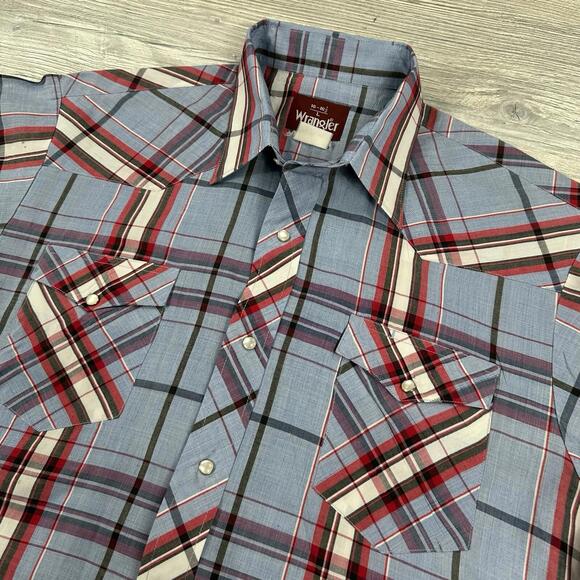 Wrangler Other - VTG Wrangler Shirt Mens Large Red White Baby Blue Pearl Snap Made USA EUC